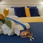 Politeama Center Bed & Breakfast 3*