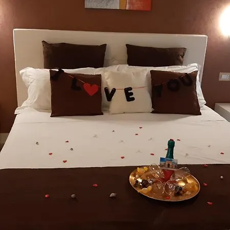 לינה וארוחת בוקר Politeama Center פלרמו